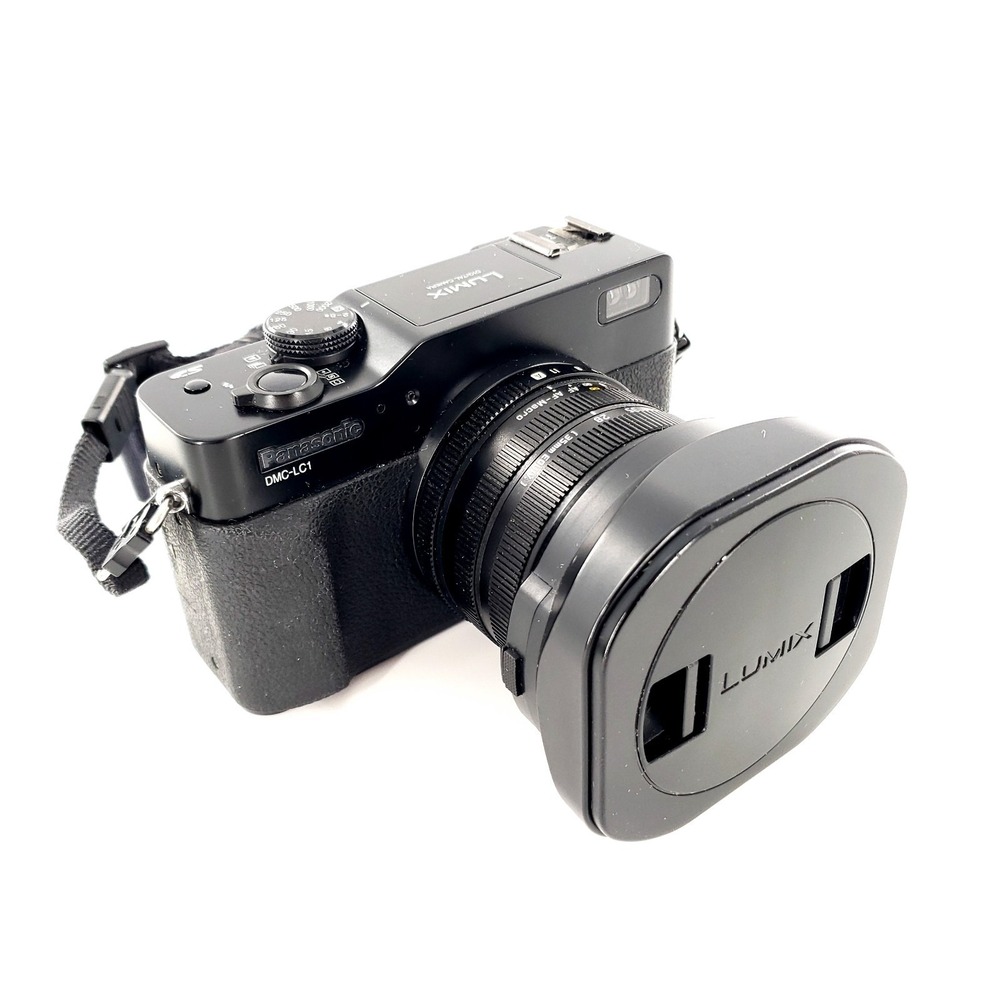 Panasonic Lumix DMC-LC1 5.0MP Digital Camera w/ SD Card, Battery, Charger Tested - Picture 2 of 16